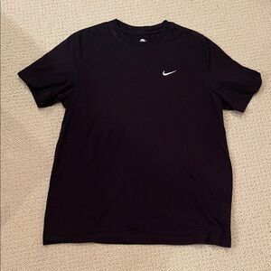 Nike Men's Classic Black Tee